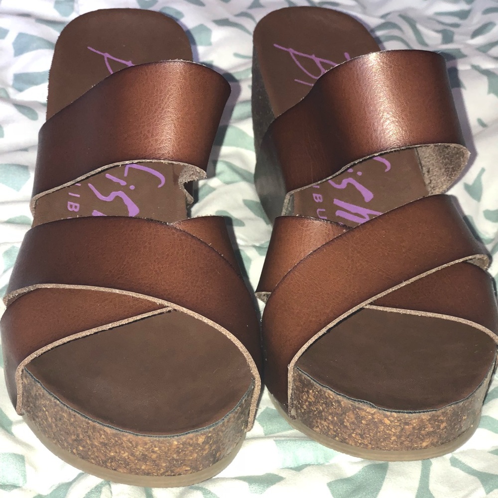 Blowfish Malibu leather wedge!